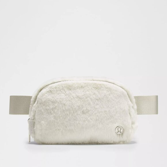 Lululemon Everywhere Belt Bag Plush Fleece, Bone/Silver, for phone keys wallet - Picture 1 of 6